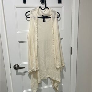Elegant cashmere Cream Sleeveless Cardigan